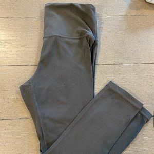 Athleta Elation Capri